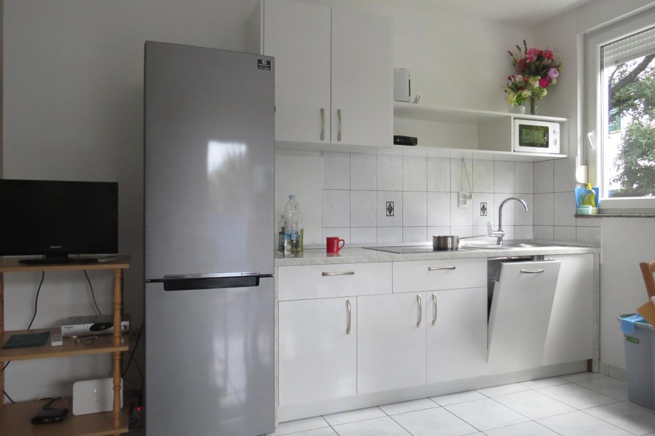 Modra Kuca Apartment Mandre Luaran gambar