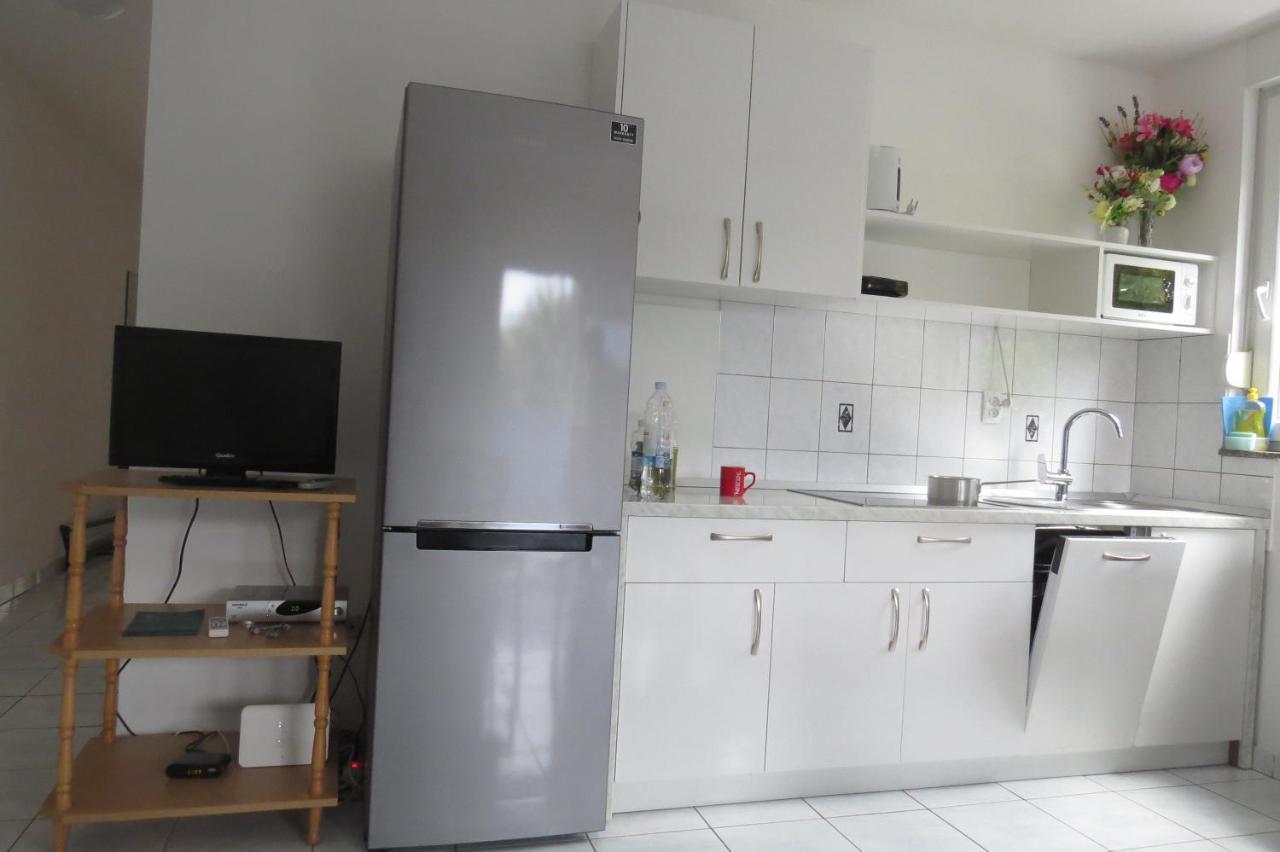 Modra Kuca Apartment Mandre Luaran gambar