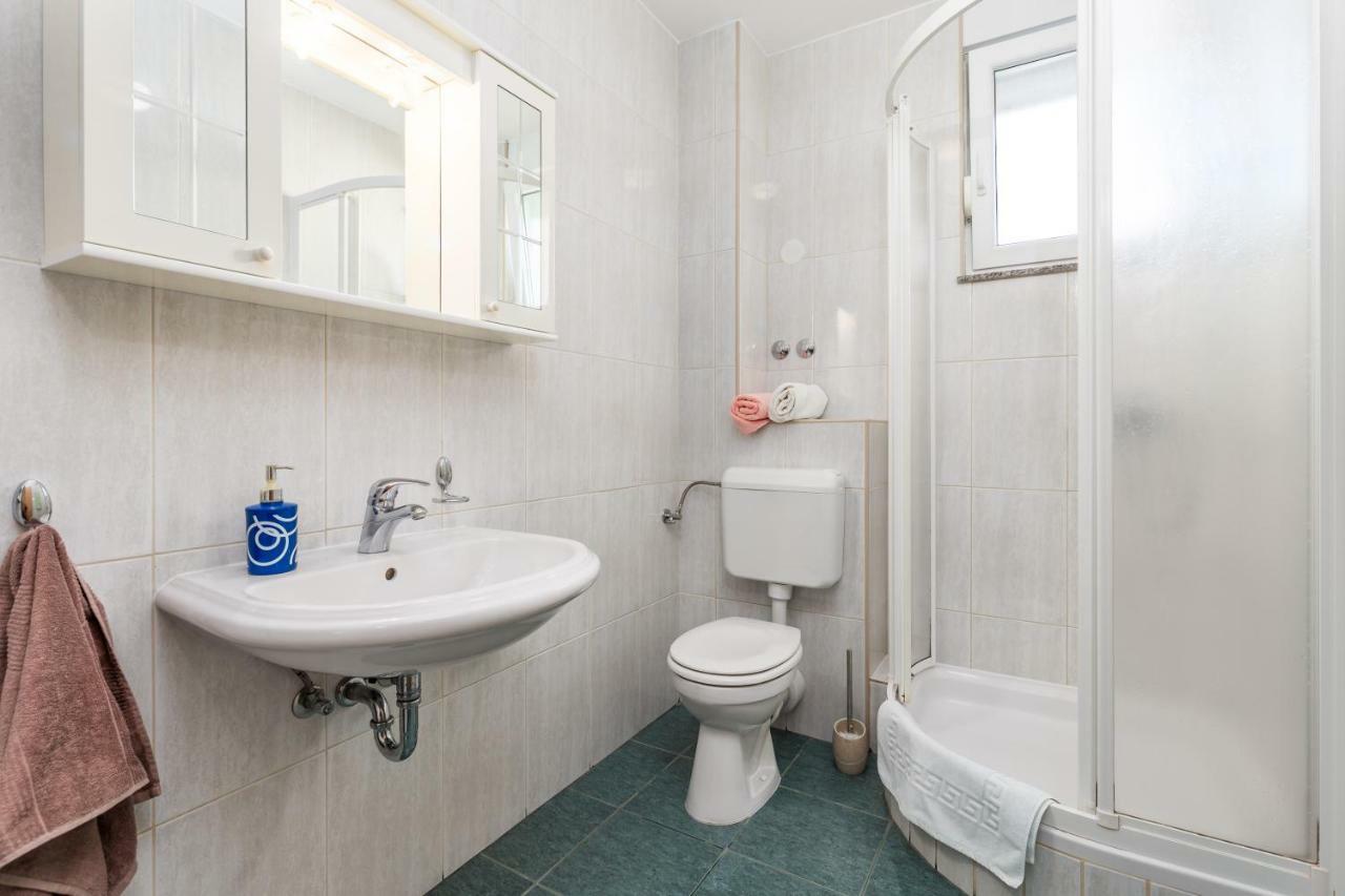 Modra Kuca Apartment Mandre Luaran gambar