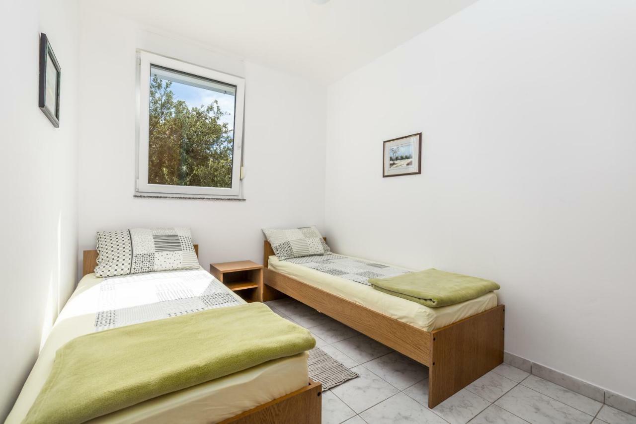 Modra Kuca Apartment Mandre Luaran gambar